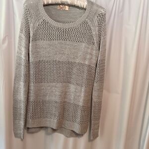 SO Heritage Women's Gray Loose Knit Light Weight Sweater,"Sampler" Stitch Small